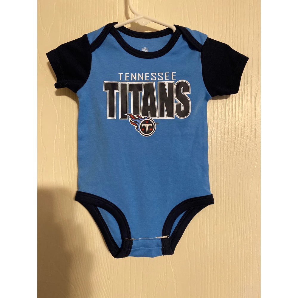 NFL Team Apparel Tennessee Titans Baby Bodysuit Blue 3-6 Months Romper
0436